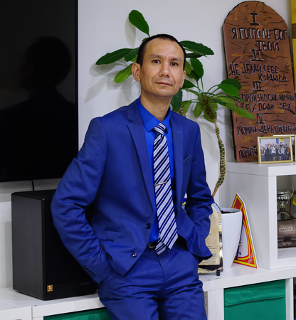 Пастор Руслан Бекбаев